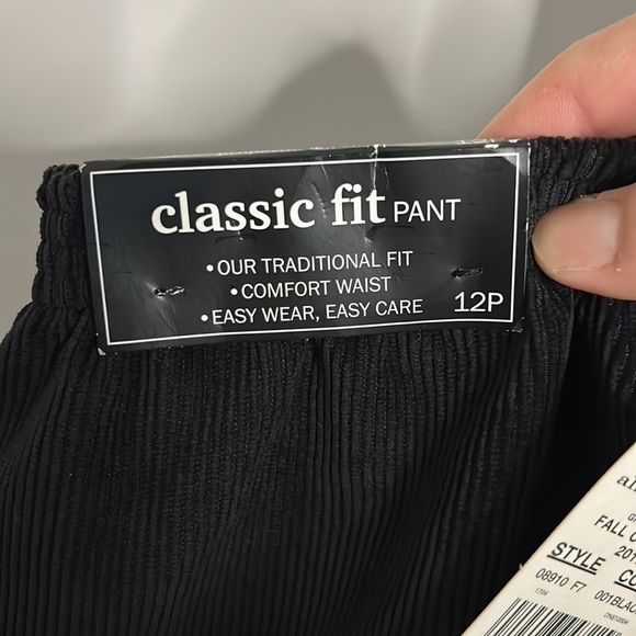 NWT Alfred Dunner Classic Fit Corduroy Pants Size 12P - Picture 9 of 9